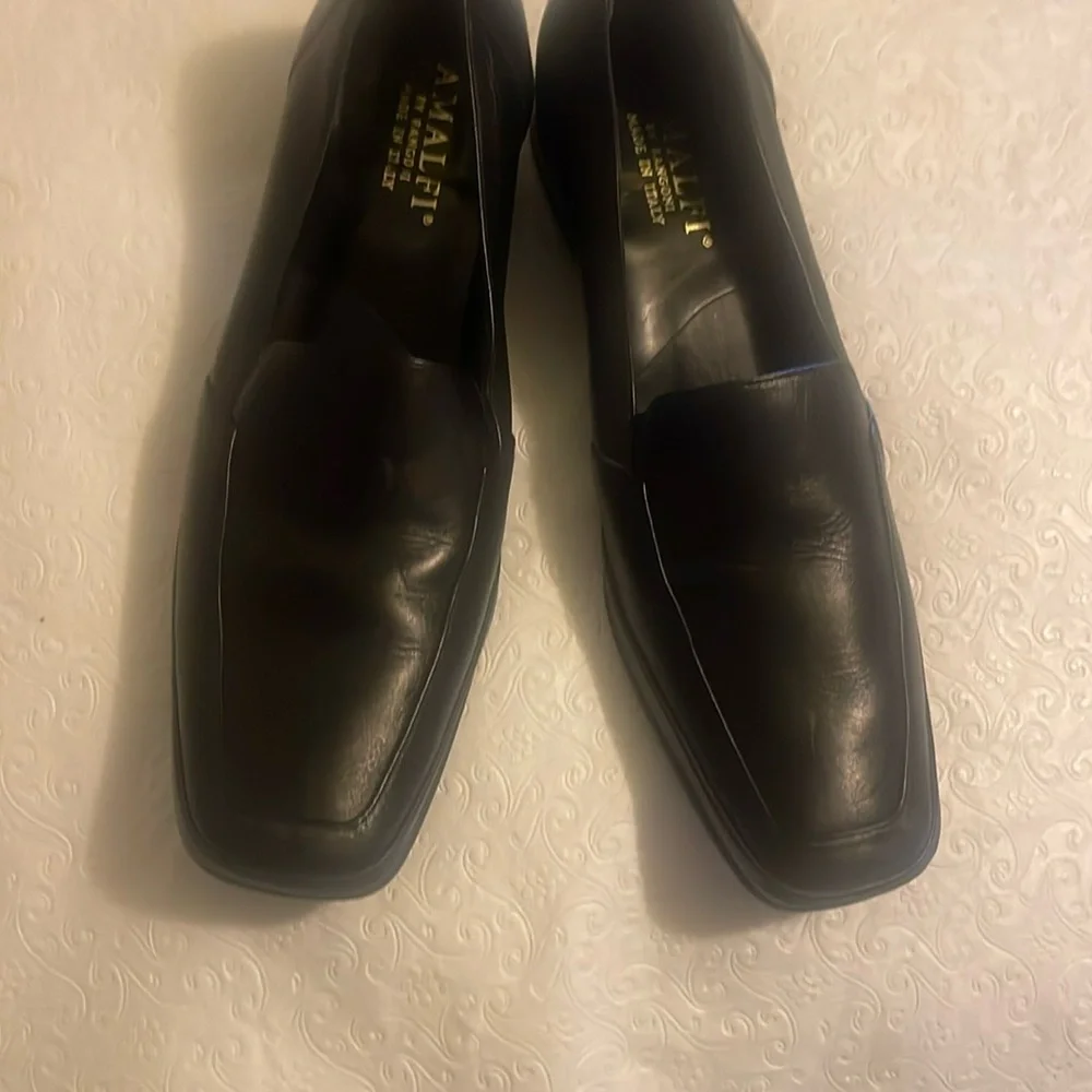 Amalfi Black Leather Loafers Women’s - Picture 2 of 7